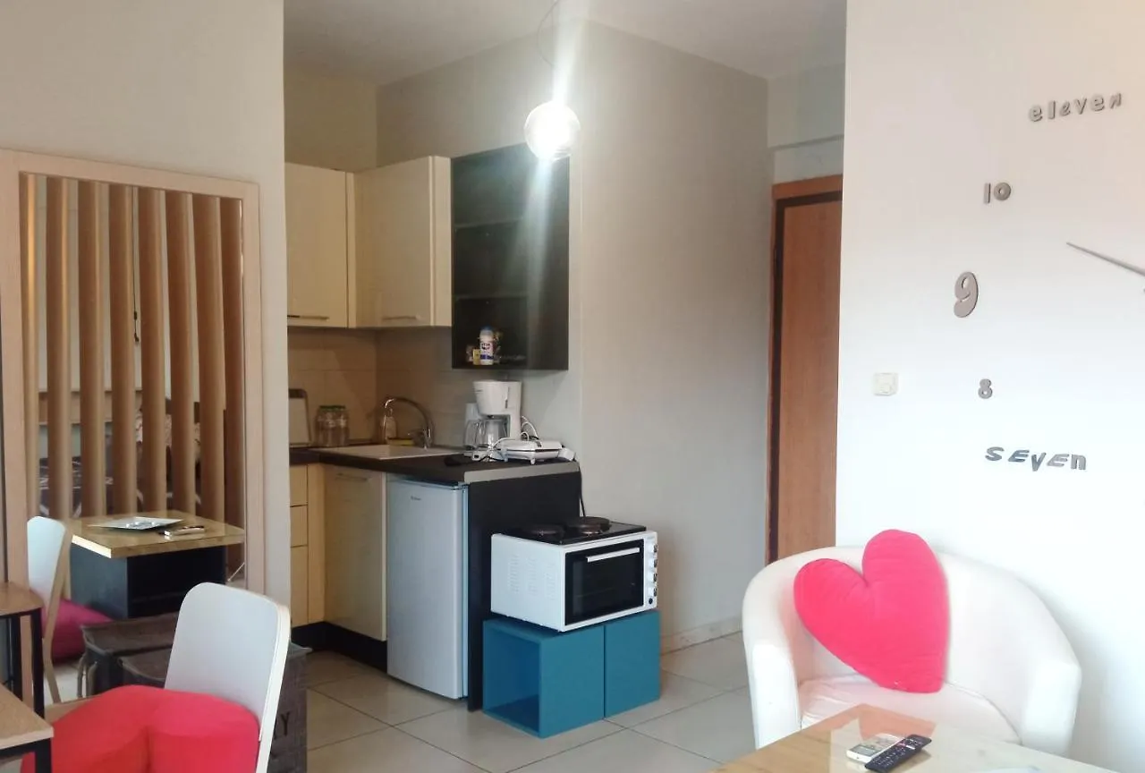 Apartment Sunny Street Studio Thessaloniki